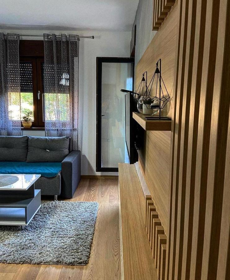 Apartment Replay Lux Apartman